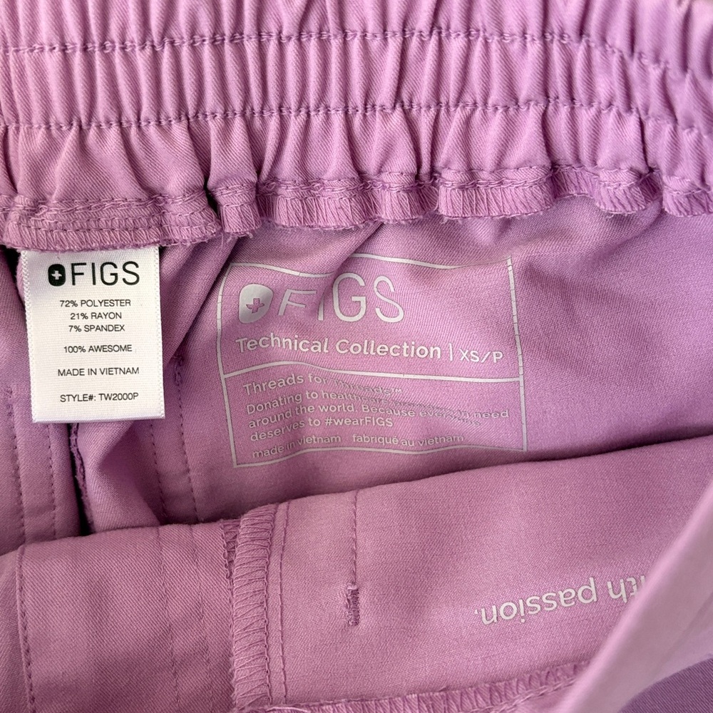 Figs Lilac Dawn Scrub set - Picture 4 of 4